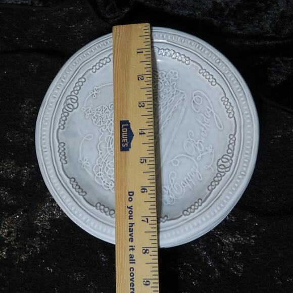 Happy Birthday Crown Princess Royalty 4 Set Plates 8" Gray Raised Pottery Barn - Picture 12 of 12